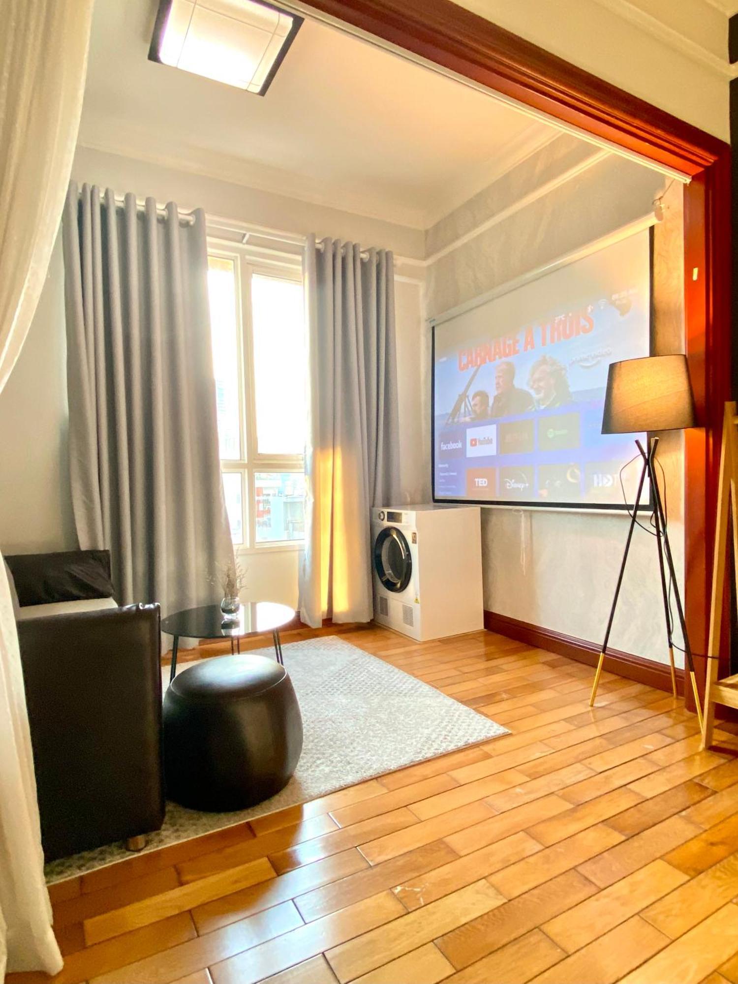 M Luxury Apartment Thành Pho Ho Chí Minh Esterno foto